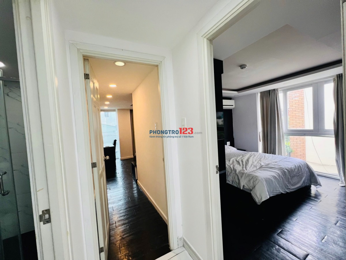 Cho thuê căn hộ 2 phòng ngủ-2wc full nội thất ban công mặt tiền view thành phố , hầm xe, thang máy