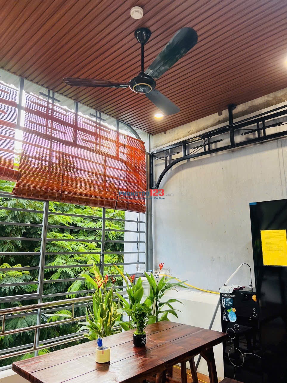 Ký túc xá trung tâm Bình Thạnh