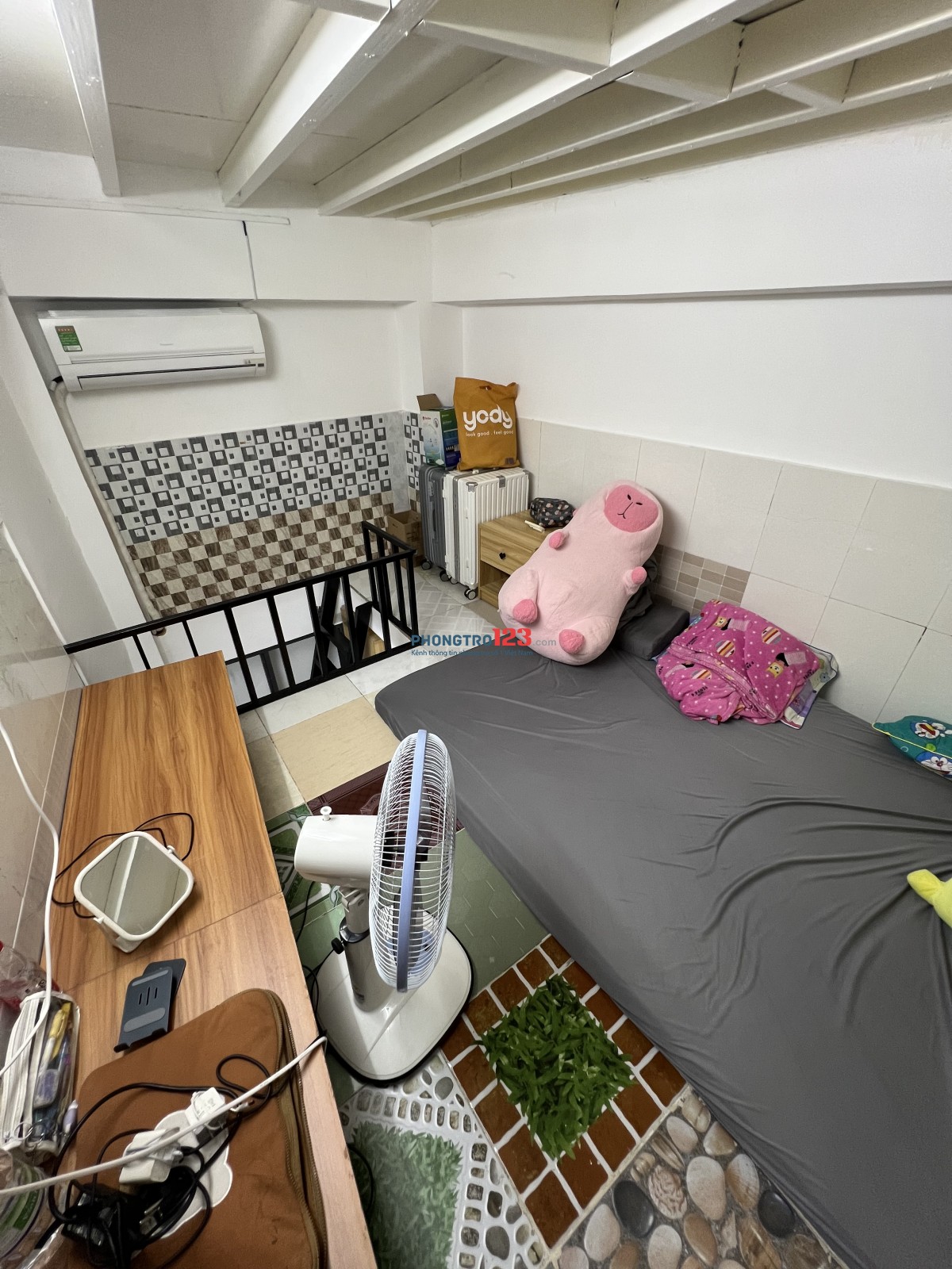 Tìm thêm 1 nữ ghép, phòng đã có 3 nữ ạ