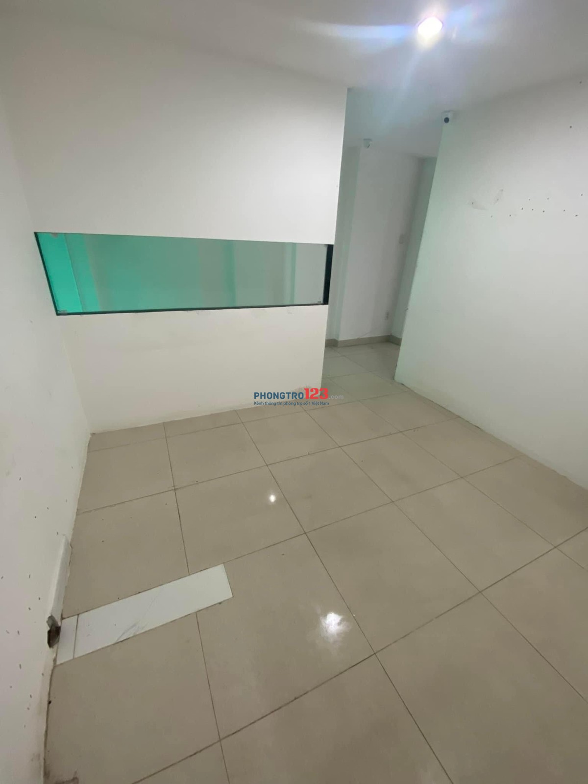 Cho thuê mặt bằng Quận 7, đường D4, KDC Him Lam, phường tân hưng