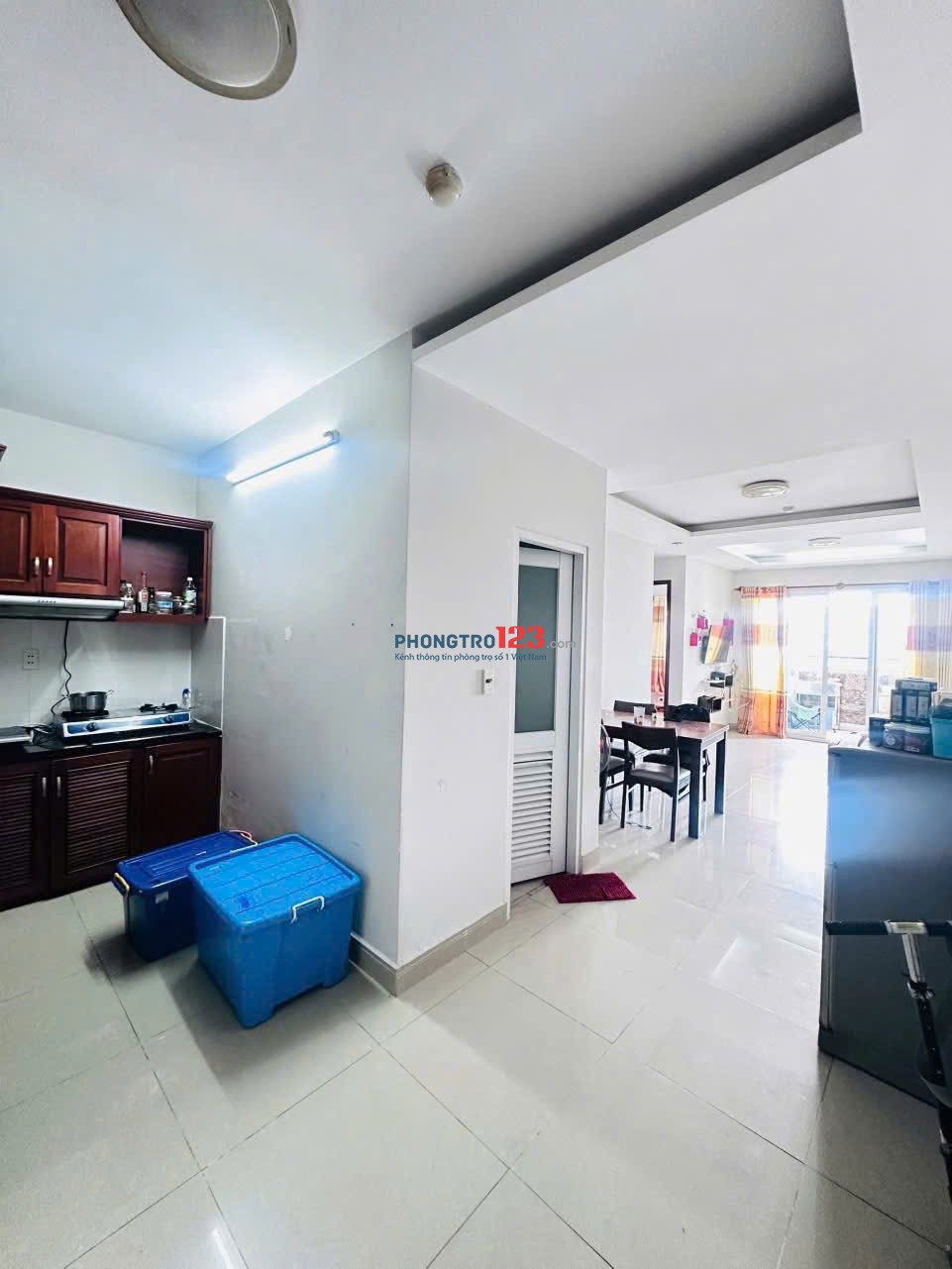 Chung cư Đặng Văn Ngữ, P10, PN: 2p ngủ, ban công, nhà mới, 13tr/th