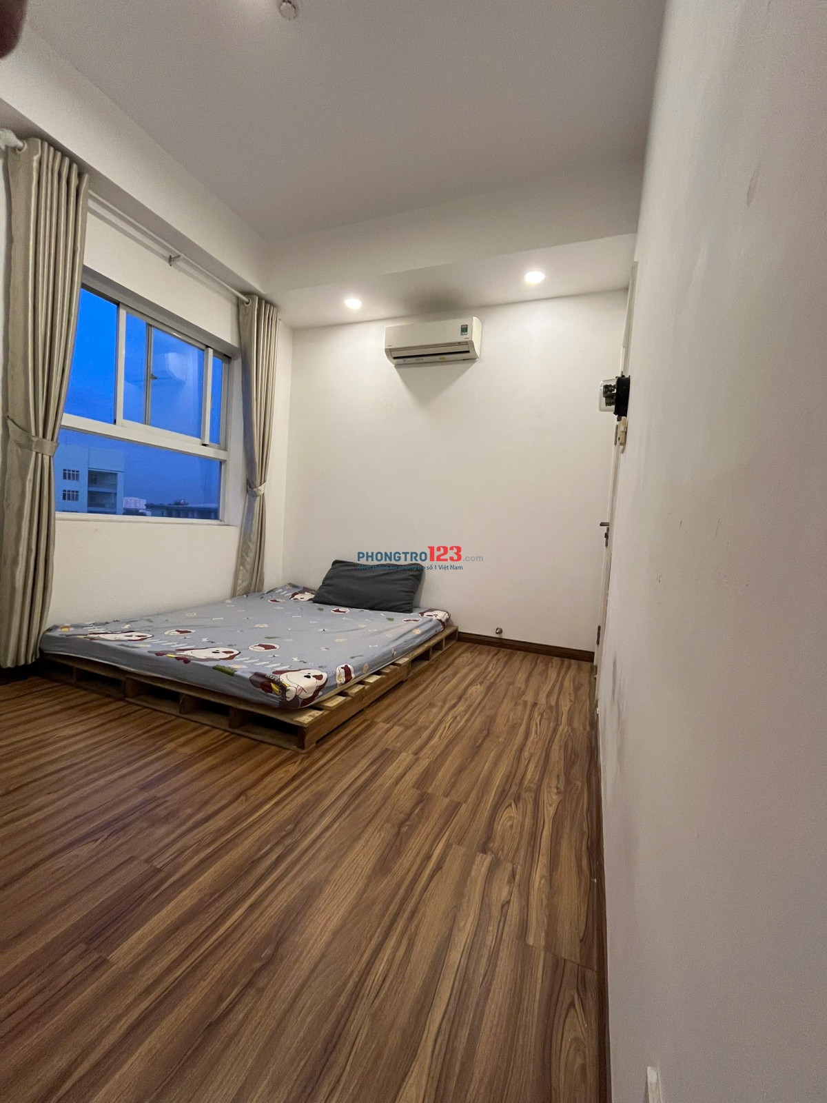 Phòng trong căn hộ gần Cao đẳng Công Thương, Đỗ Xuân Hợp, Ngã 4 Bình Thái