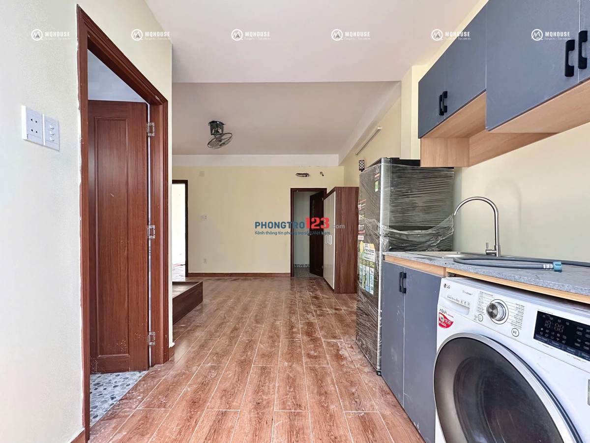 STUDIO BAN CÔNG SIÊU RỘNG - MÁY GIẶT RIÊNG - GẦN ETOWN CỘNG HÒA ,CHỢ HOÀNG HOA THÁM