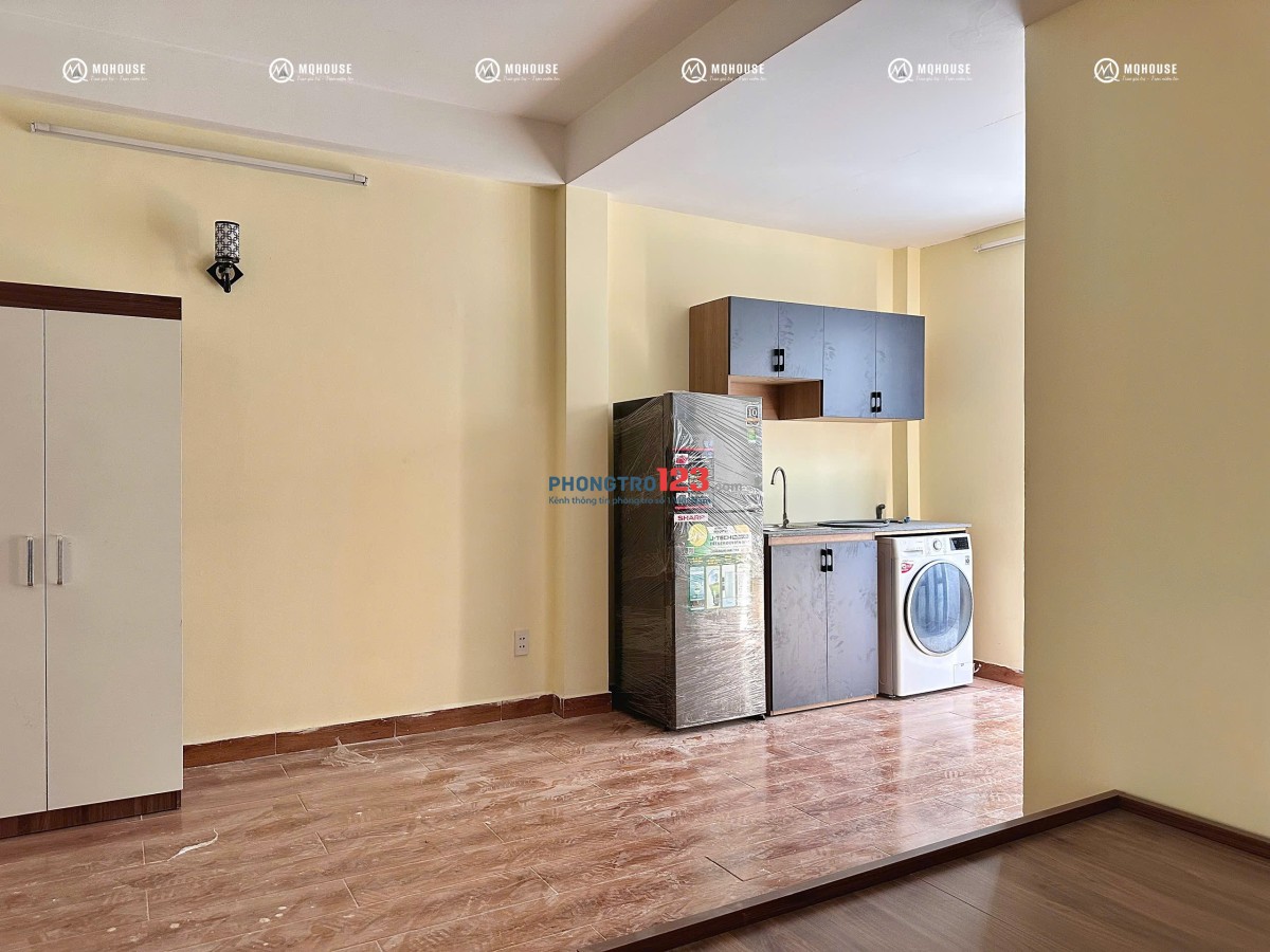 STUDIO BAN CÔNG SIÊU RỘNG - MÁY GIẶT RIÊNG - GẦN ETOWN CỘNG HÒA ,CHỢ HOÀNG HOA THÁM