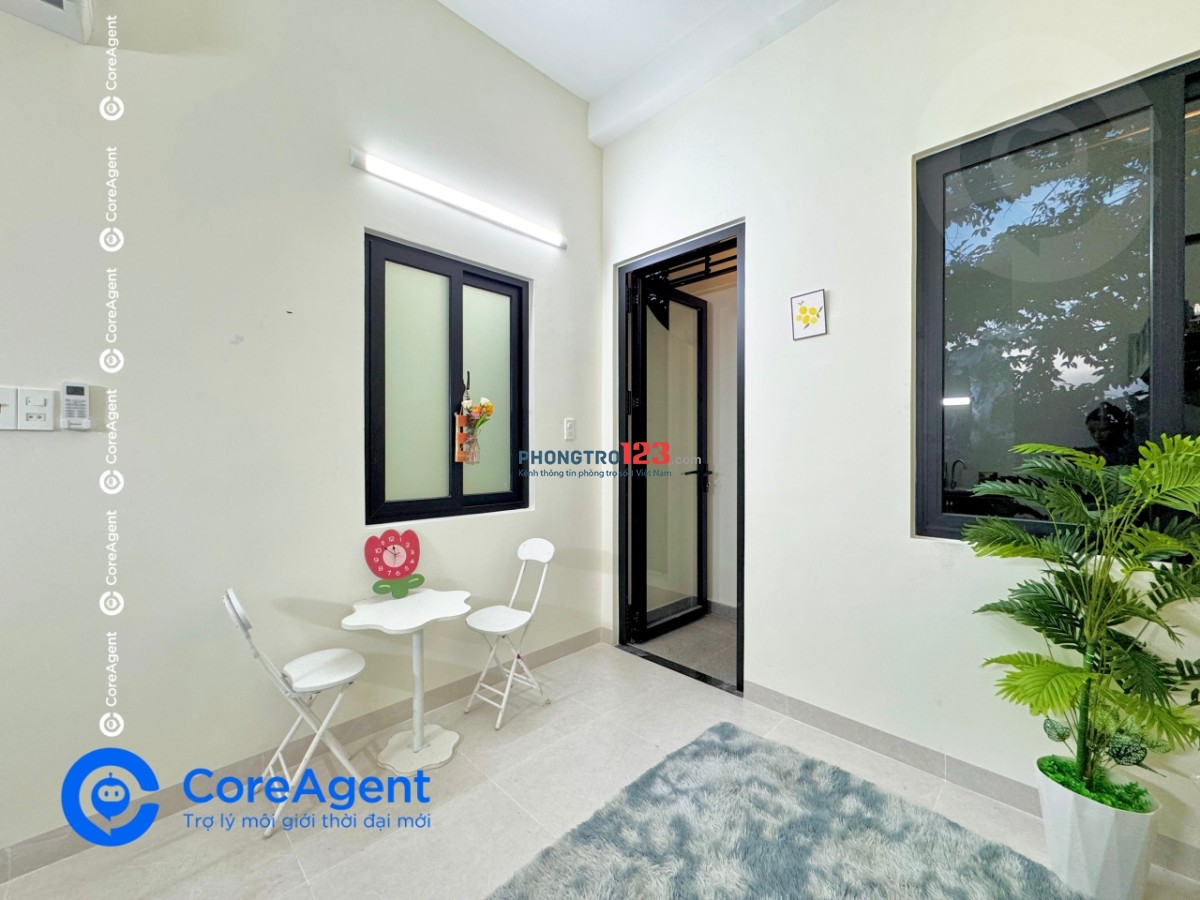 Studio ban công - Ngay đường Thống Nhất - Gần làng đại học