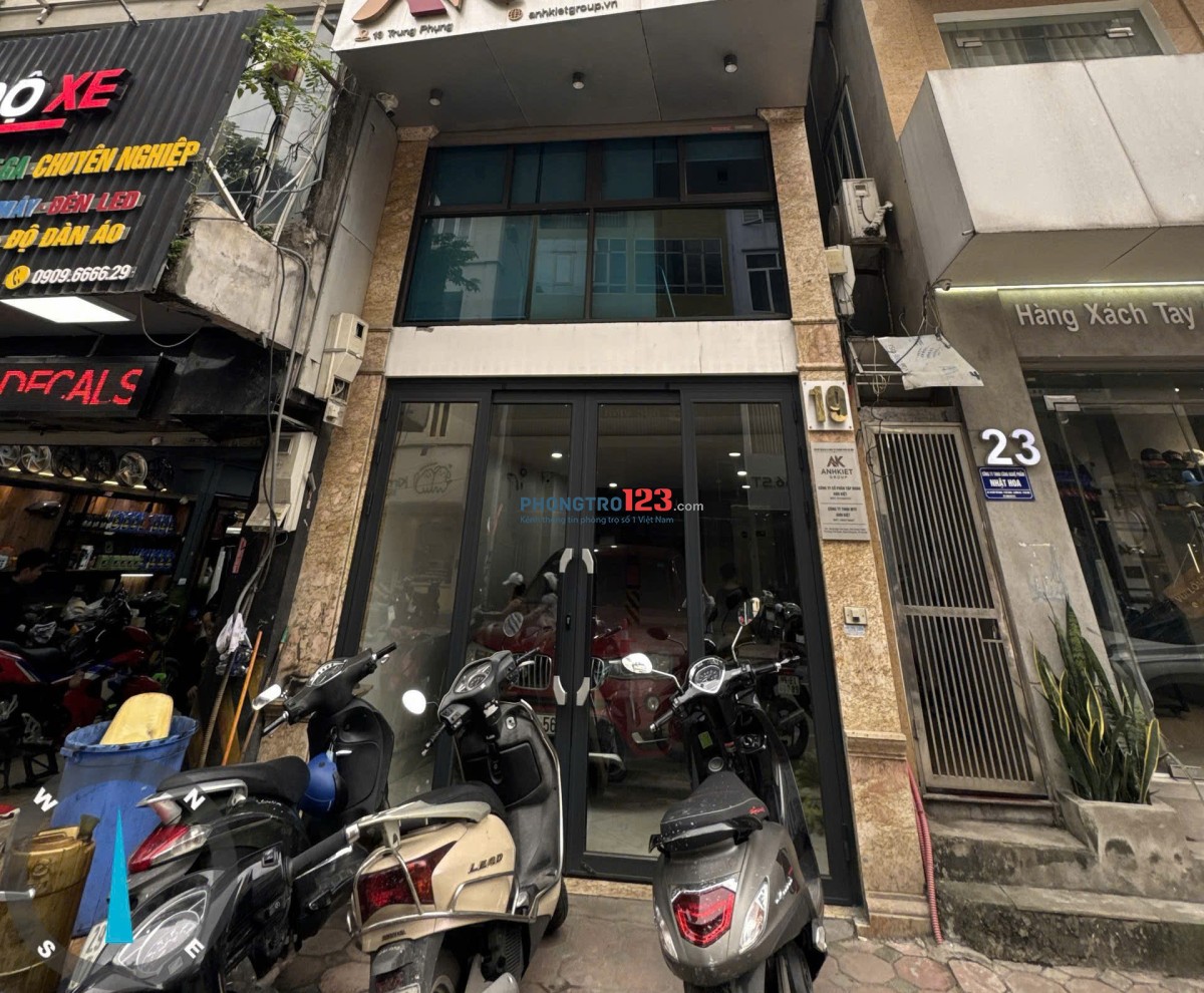 Cho thuê nhà làm văn phòng nguyên căn 7 tầng 1 tầng để xe mặt tiền phố Trung Phụng
