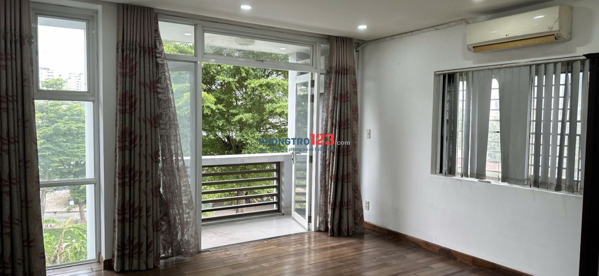 Cho thuê căn hộ 65m2, tầng 2, khu vực trung tâm quận 7, gần trường đại học Tôn Đức thắng