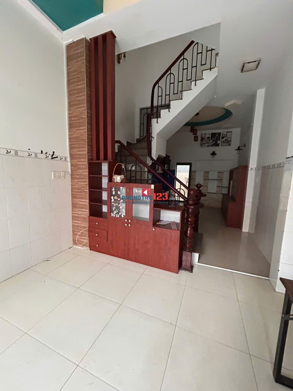 CHO THUÊ VĂN PHÒNG TẦNG TRỆT GIÁ 4.5 -5TR