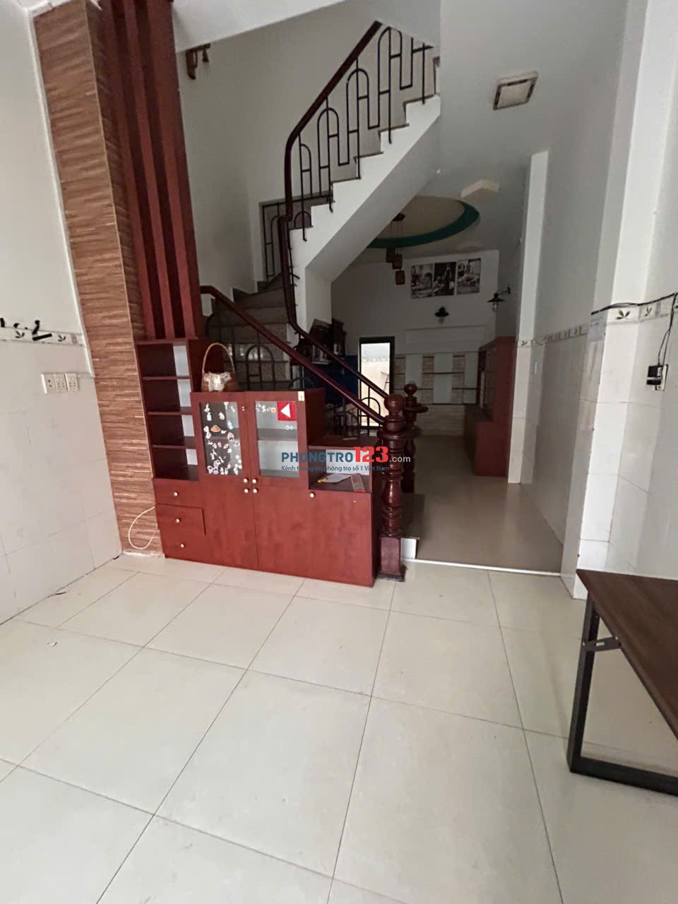 CHO THUÊ VĂN PHÒNG TẦNG TRỆT GIÁ 4.5 -5TR