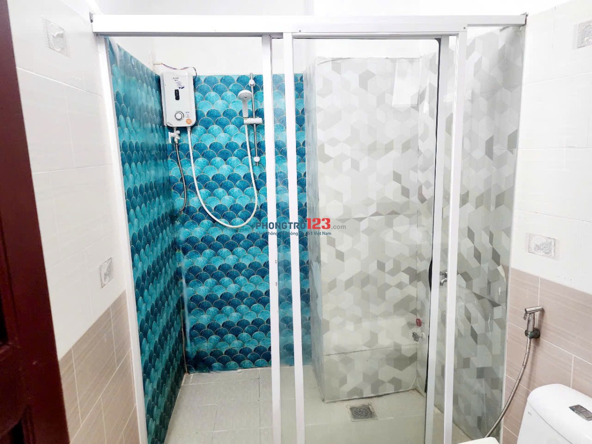 Căn hộ 1PN đầy đủ nội thất, gần Sân bay