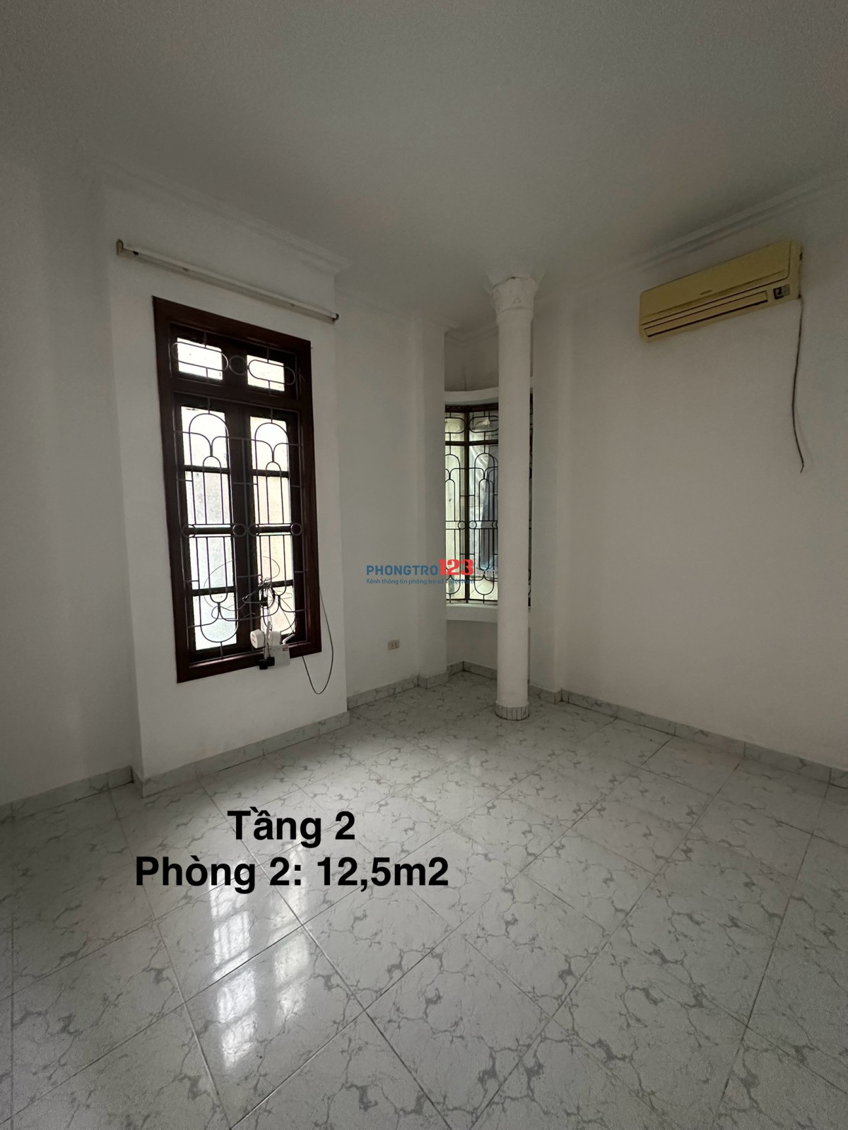 CHO THUÊ nhà nguyên căn lô góc đẹp, KHÔNG ÚNG NƯỚC tại số 44, ngõ 122 Định Công, phường Phương Liệt