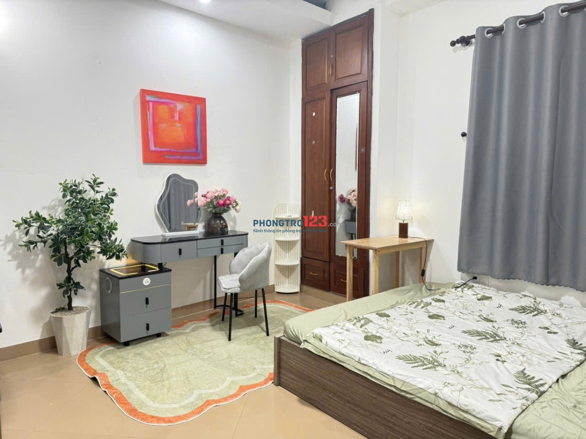 CHO THUÊ PHÒNG TRỌ Ở NGUYỄN TRÃI QUẬN 1 NỘI THẤT NHƯ ẢNH GẦN BƯU ĐIỆN LÊ HỒNG PHONG