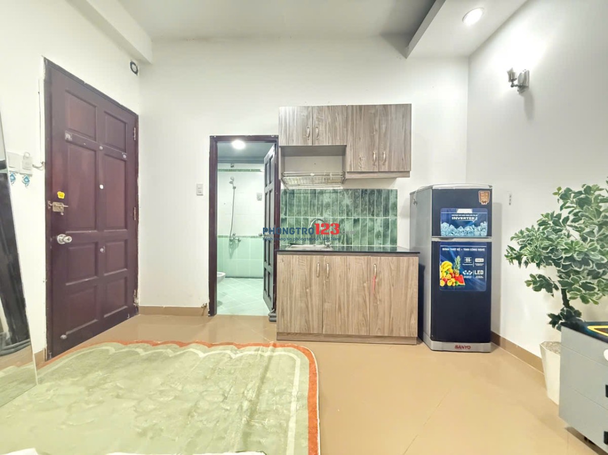 CHO THUÊ PHÒNG TRỌ Ở NGUYỄN TRÃI QUẬN 1 NỘI THẤT NHƯ ẢNH GẦN BƯU ĐIỆN LÊ HỒNG PHONG