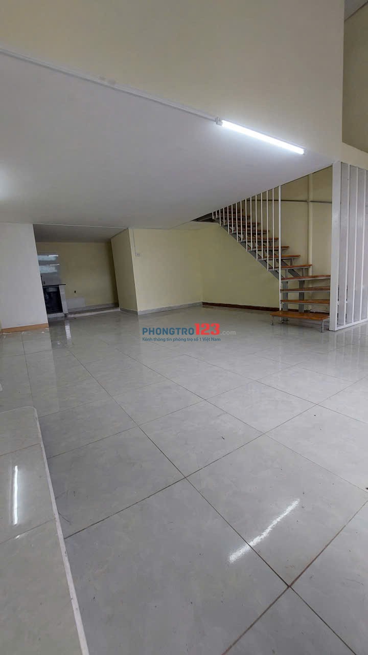 Chính chủ cho thuê nhà nguyên căn 90m2, 2PN,2 WC giá 8 triệu.