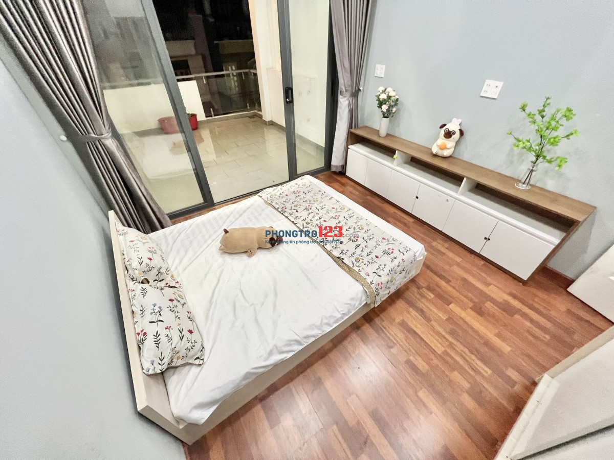  CHO THUÊ CĂN HỘ TÁCH BẾP CÓ BAN CÔNG SIÊU THOÁNG – NƠ TRANG LONG GẦN CHỢ BÀ CHIỂU 