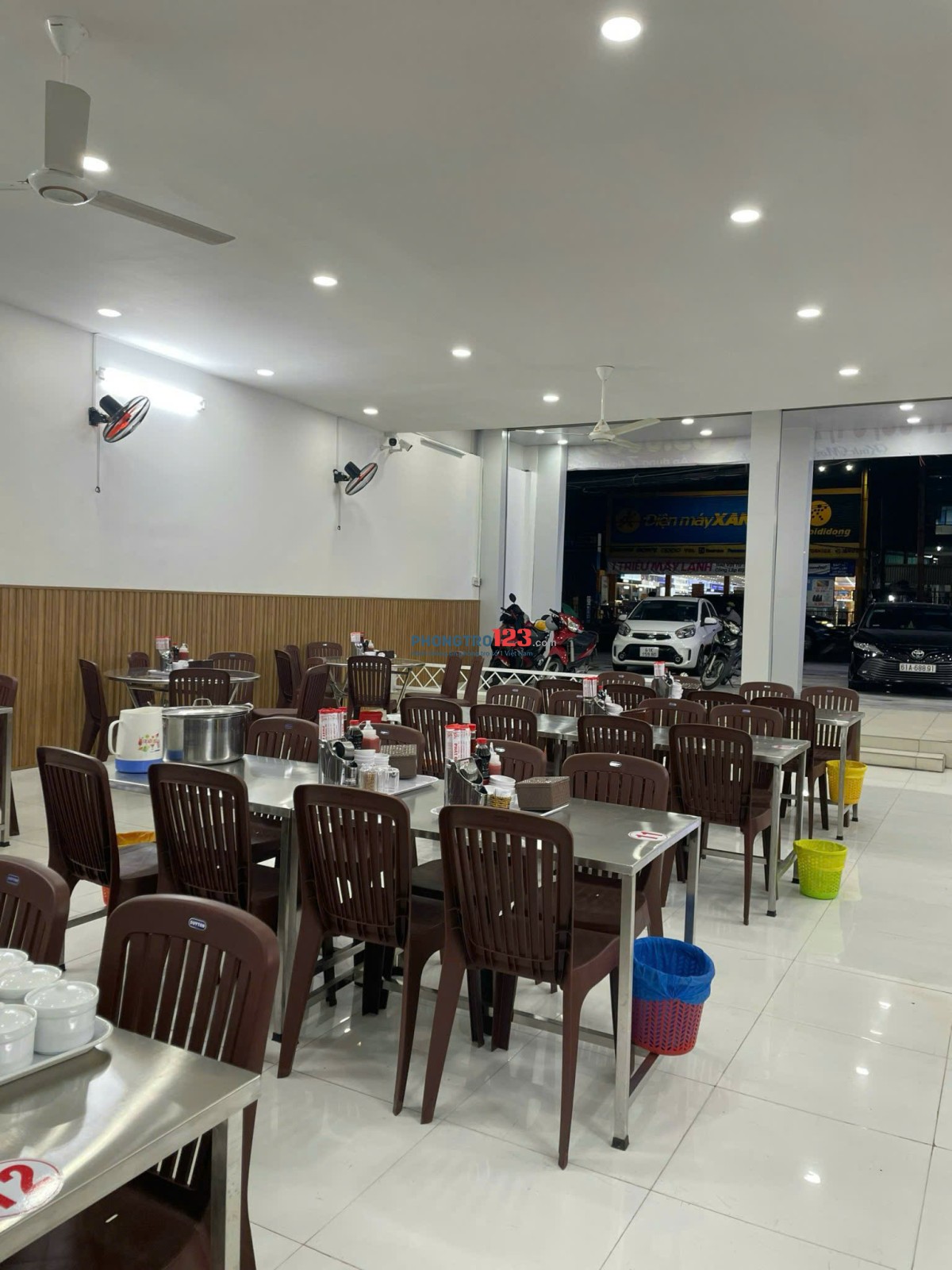 Cho Thuê Mặt Bằng Quốc Lộ 13, Thủ Đức. DT: 10m x 50m
