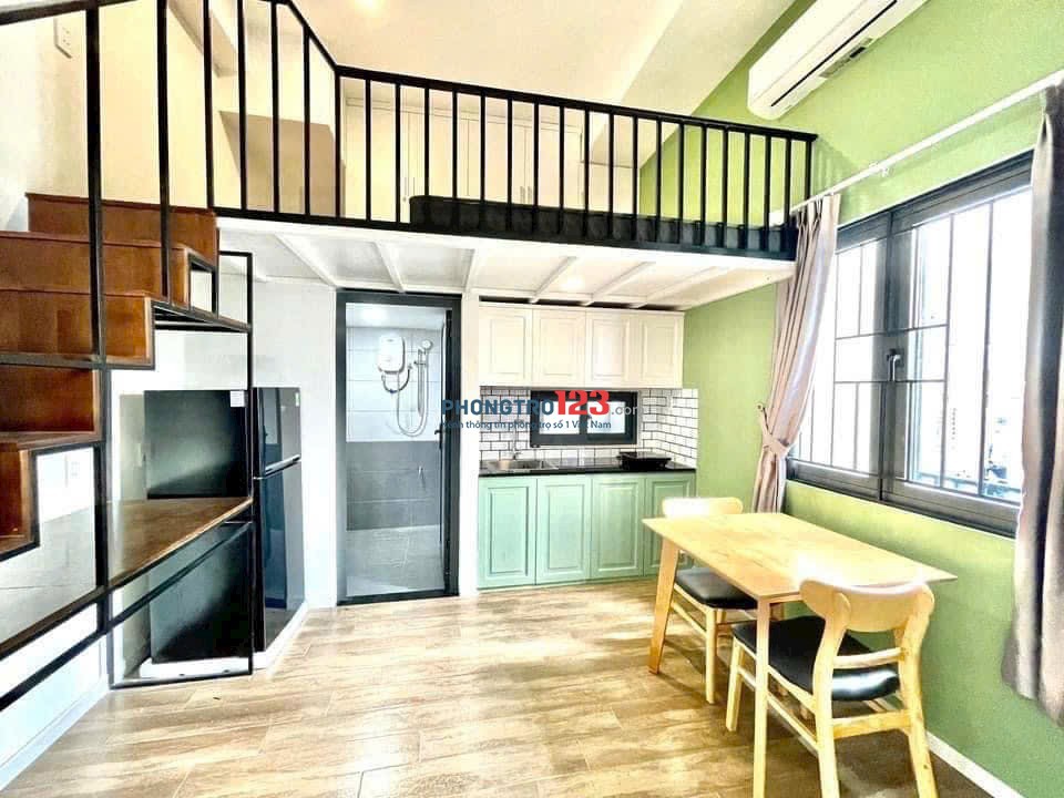 Phòng gác 35m2 Full nội thất ngay Hàng xanh sát ngay đại hoạc Ngoại Thương, Giao Thông Vận Tải