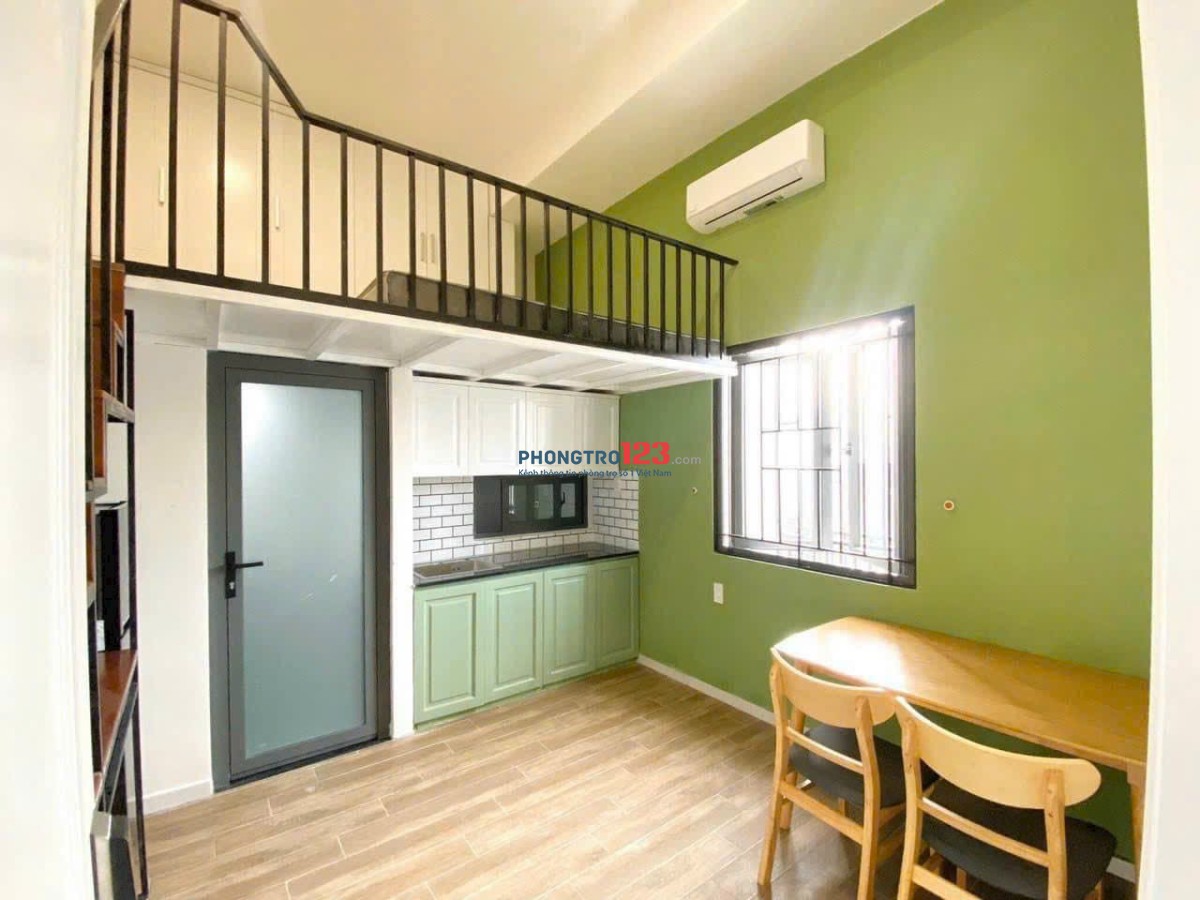 Phòng gác 35m2 Full nội thất ngay Hàng xanh sát ngay đại hoạc Ngoại Thương, Giao Thông Vận Tải