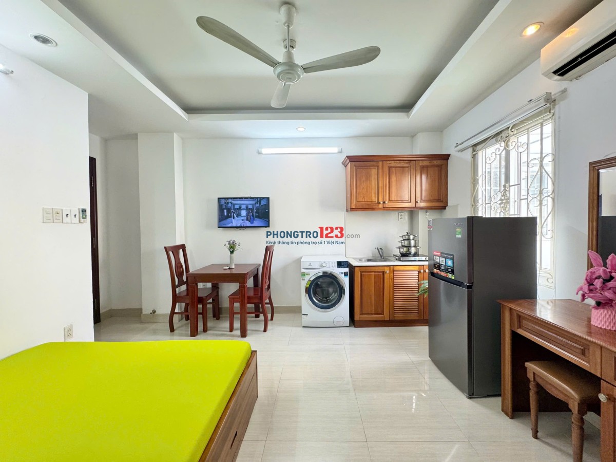 Căn hộ 30m2 máy giặt riêng giá hấp dẫn ngay Coopmart Nhiêu Lộc, ngã 4 Trần Quang Diệu