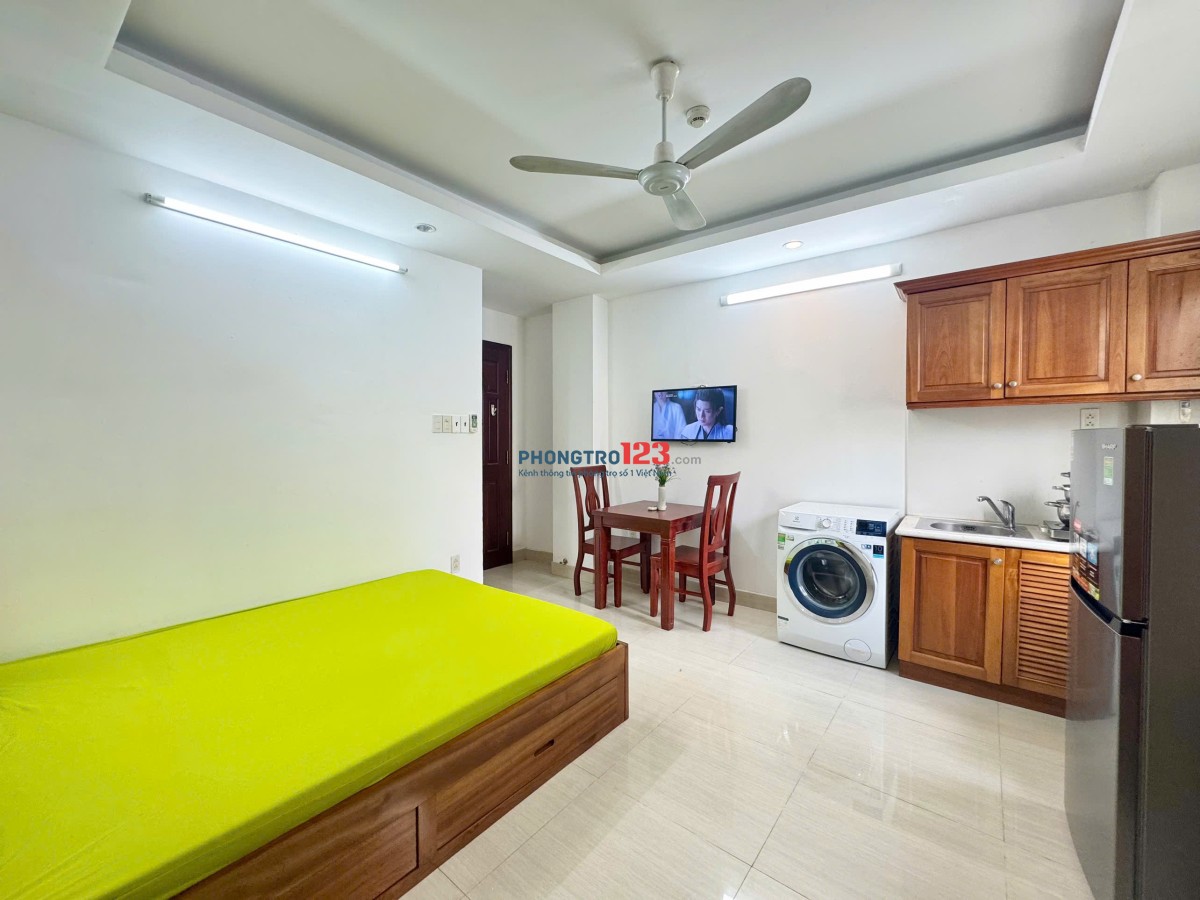Căn hộ 30m2 máy giặt riêng giá hấp dẫn ngay Coopmart Nhiêu Lộc, ngã 4 Trần Quang Diệu