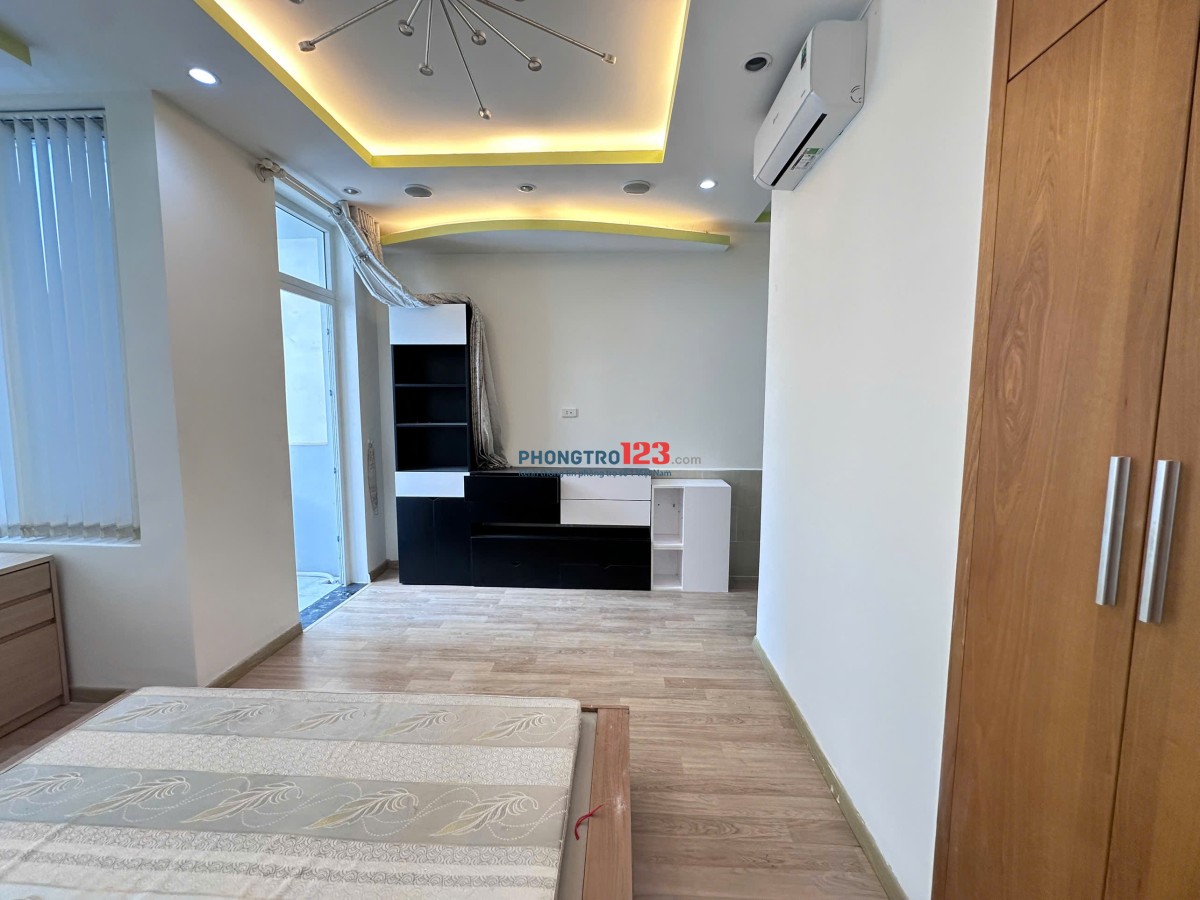 CHO THUÊ PHÒNG FULL NỘI THẤT CỬA SỔ, BAN CÔNG THOÁNG MÁT Ở BÌNH THẠNH GIÁP Q1, Q3 - LH: 0334998413