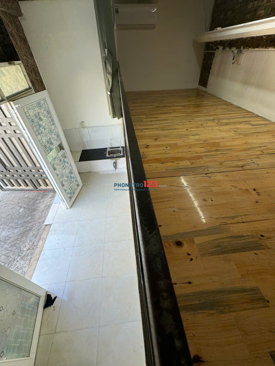 Phòng mặt tiền riêng biệt có gác lửng máy lạnh, Đường 53 Q. Gò Vấp (Đối diện hẻm 140 Phạm Văn Chiêu)