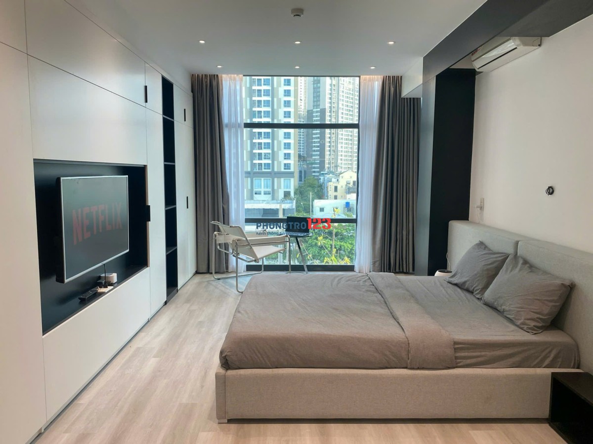 CĂN HỘ FULL NỘI THẤT CAO CỬA SỔ VIEW LANDMARK Ở BÌNH THẠNH GẦN Q1,Q3 - LH: 0334998413