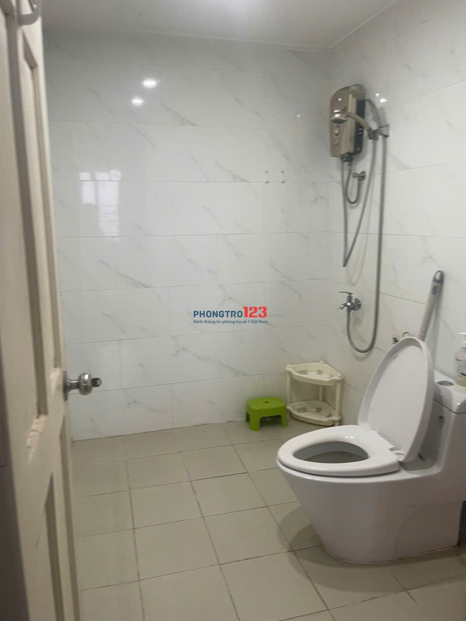 Chung cư Kim Hồng, Vườn Lài, TP: 2p ngủ, Full nội thất, 60m2, giá 7tr/th