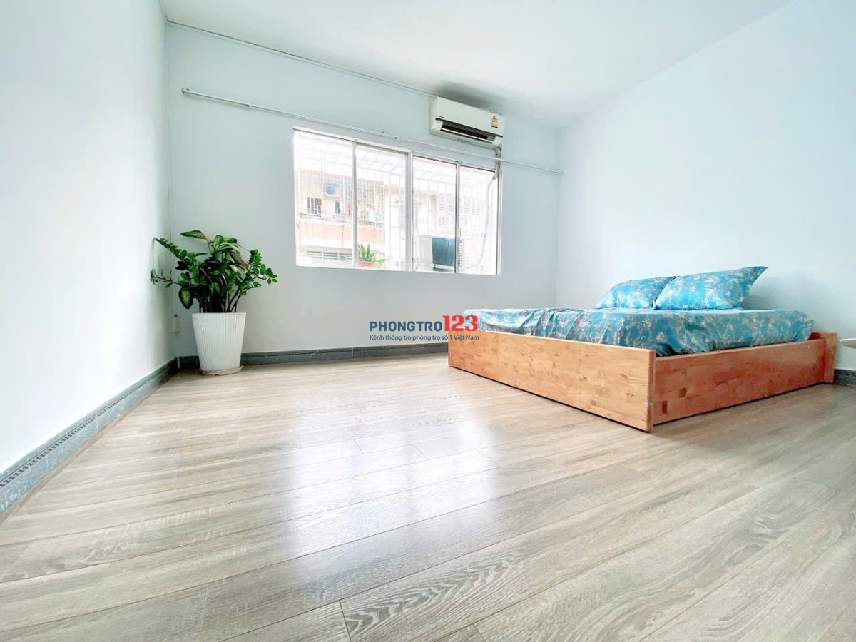Căn hộ Bàu cát, Tân BÌnh: 2p ngủ, NTCB, ban công, 6,8tr