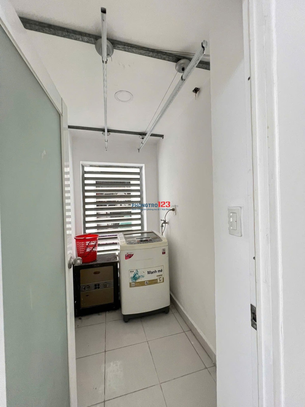 100m2, 13tr/th, 3PN, 2WC, Nội thất, 10A Trần Nhật Duật, Tân Định, Q1.