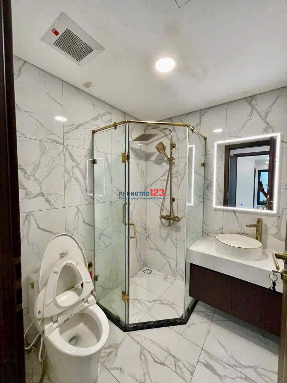 145m2, NTCC, Cao ốc Satra, Phan Đăng Lưu, PN, 21tr/th, 3PN, 2WC.