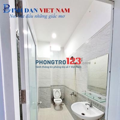 Cho thuê phòng trọ full nội thất có ban công ở mặt tiền Điện Biên Phủ, Q10