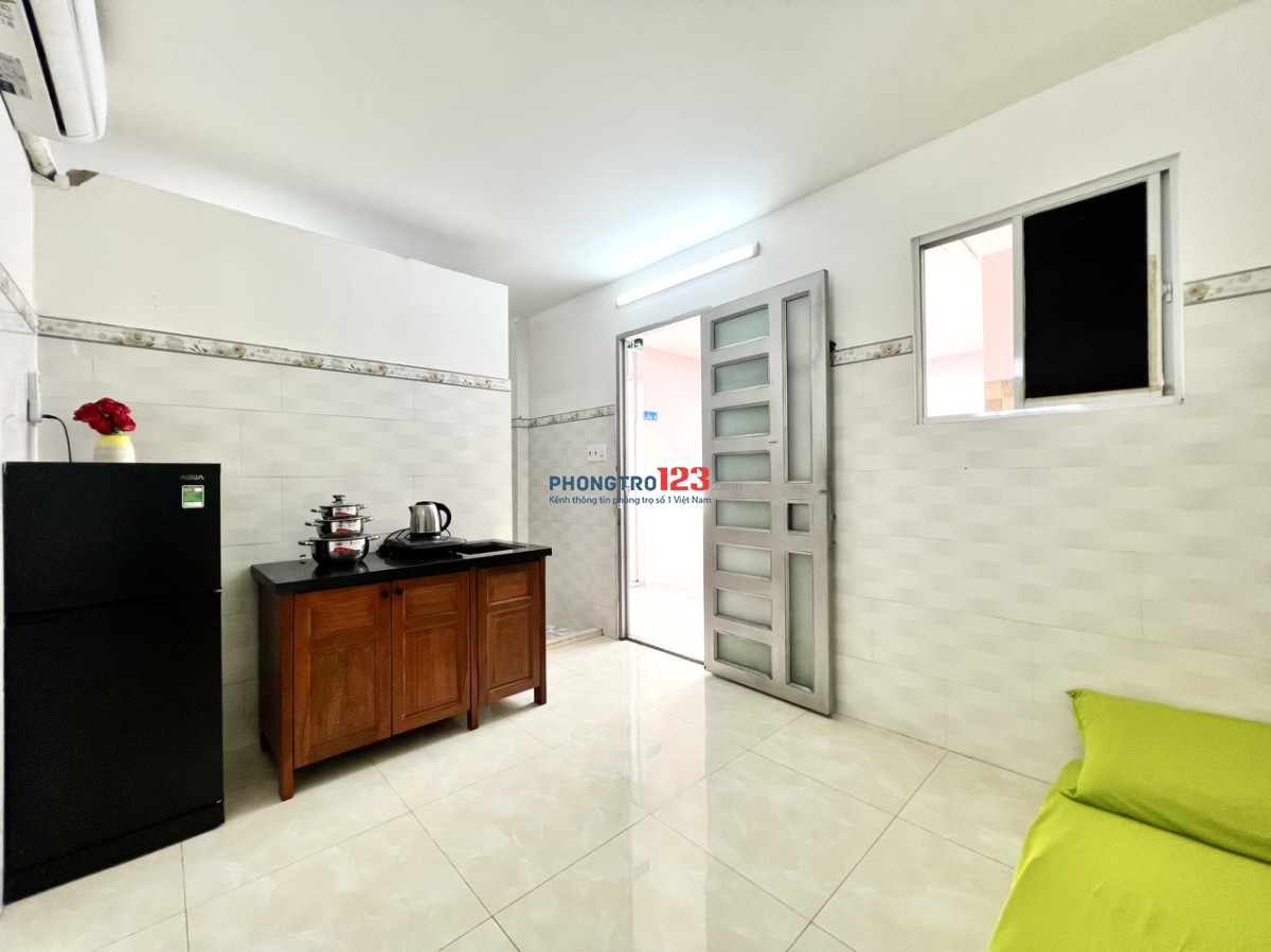 NGAY CHỢ TÂN HƯƠNG, ĐH CÔNG THƯƠNG - STUDIO FULL NỘI THẤT GIÁ HẤP DẪN