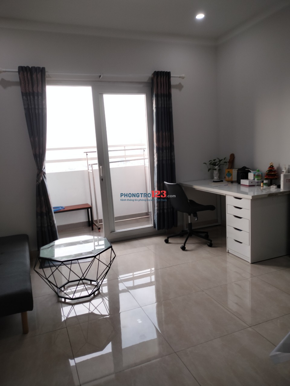 Tìm nữ VP share chung cư Q8, gần Bình Tân, Q6, đi Q1 chỉ 20ph