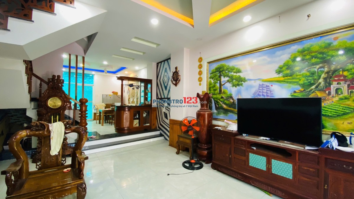 Cho thuê nhà Cát Lái dt 5x17 1 trệt 3 lầu 4pn 4 máy lạnh, Giá 13tr