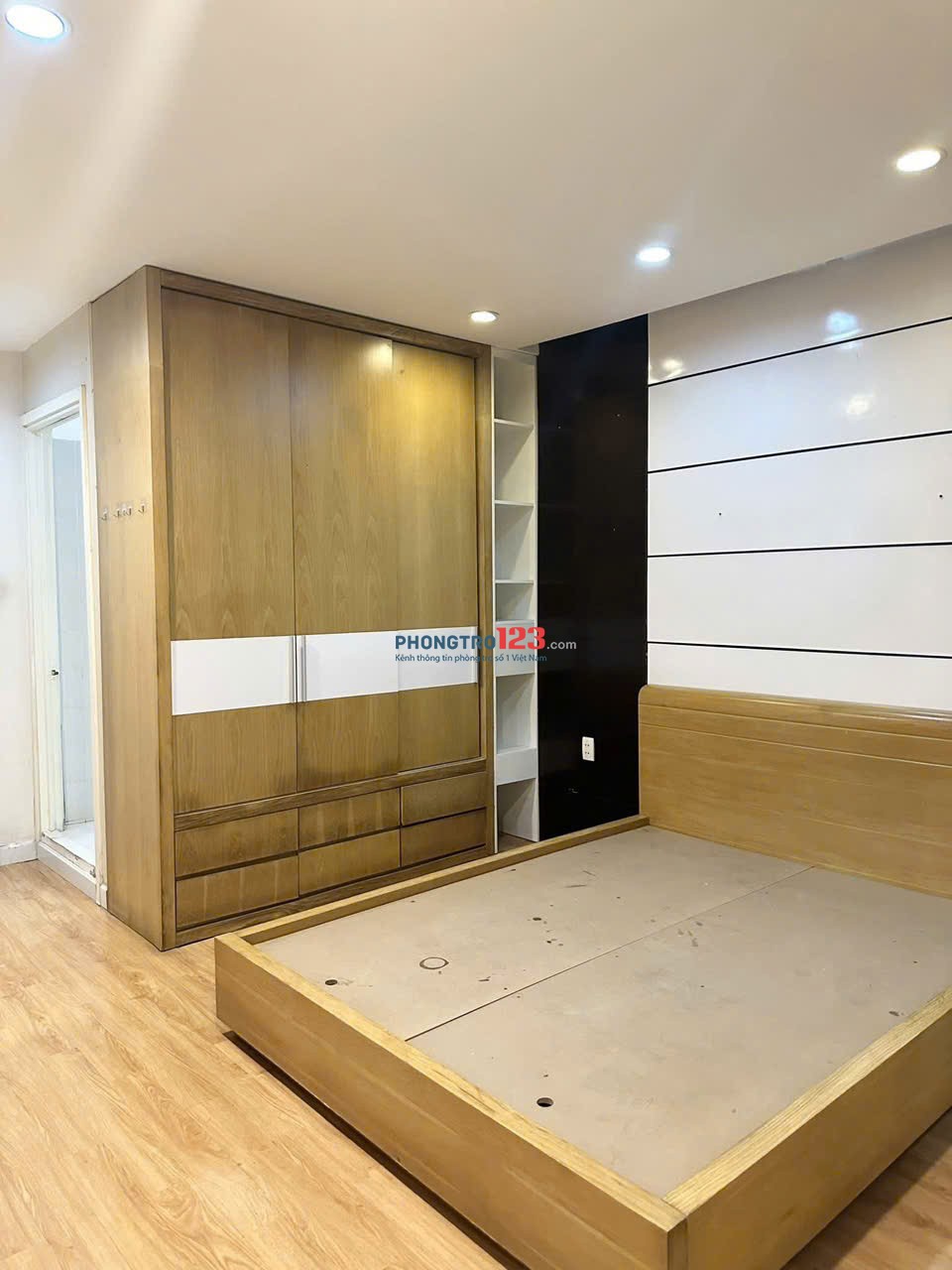 Chung cư Mỹ Đức, P22, BT: 90m2, 3p ngủ, 2wc, full nội thất, nhà mới, 13tr/th