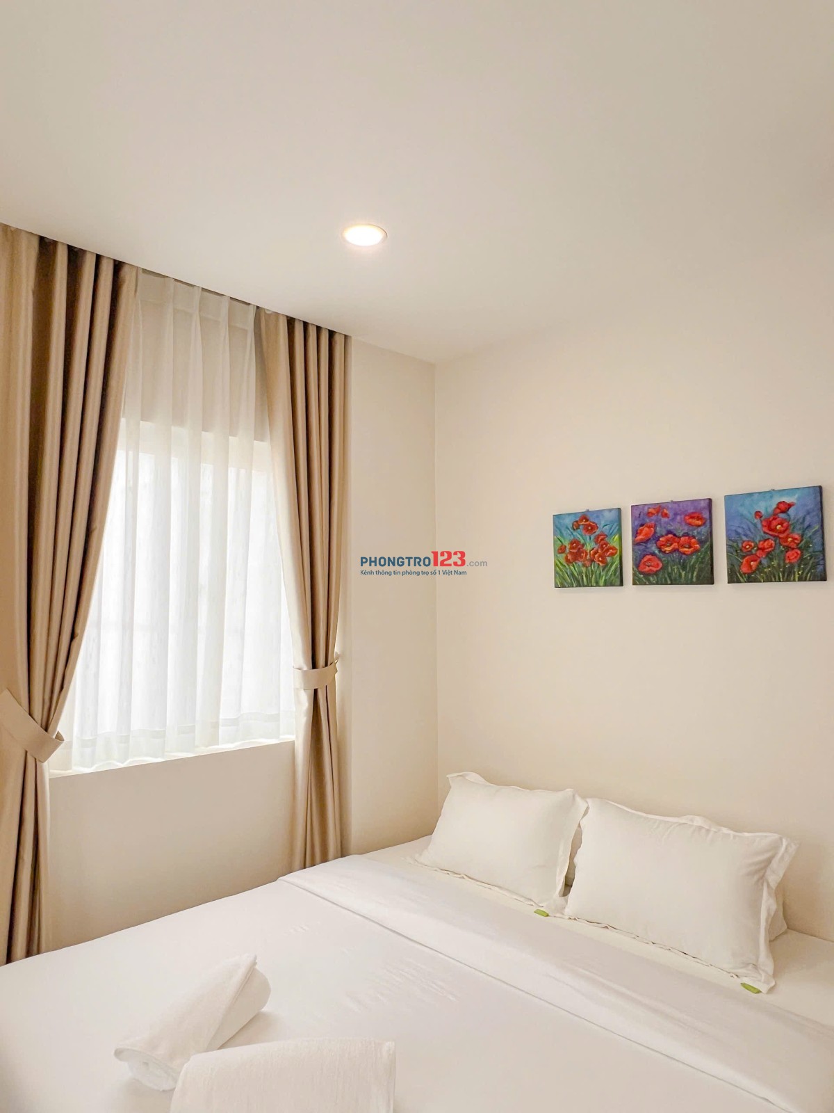 CĂN HỘ MÀU TRẮNG KEM SIÊU SANG NGAY ĐINH BỘ LĨNH GẦN NGUYỄN XÍ BÌNH THẠNH