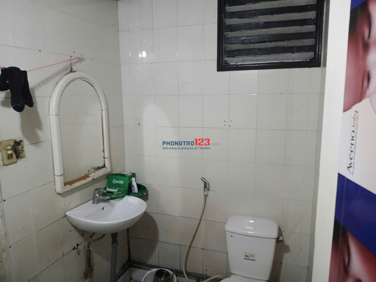 Phòng trọ 20m2 đường Huỳnh Văn Bánh, Quận Phú Nhuận (ở ghép)
