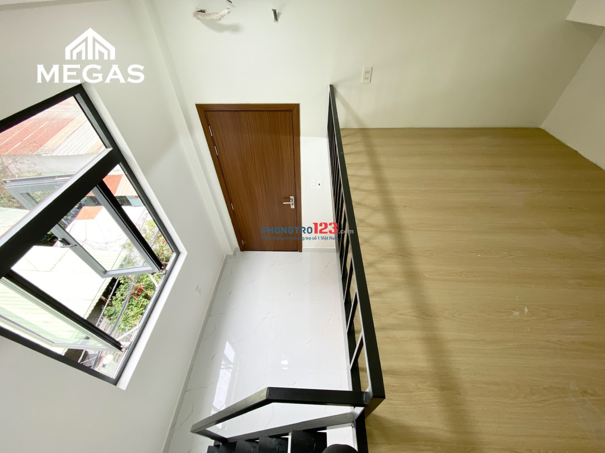 NHÀ MỚI 100% CỬA SỔ TRỜI - Ở 3NG 3XE - NGAY TRUNG TÂM QUẬN 7 KẾ BÊN LÀ GO NGUYỄN THỊ THẬP