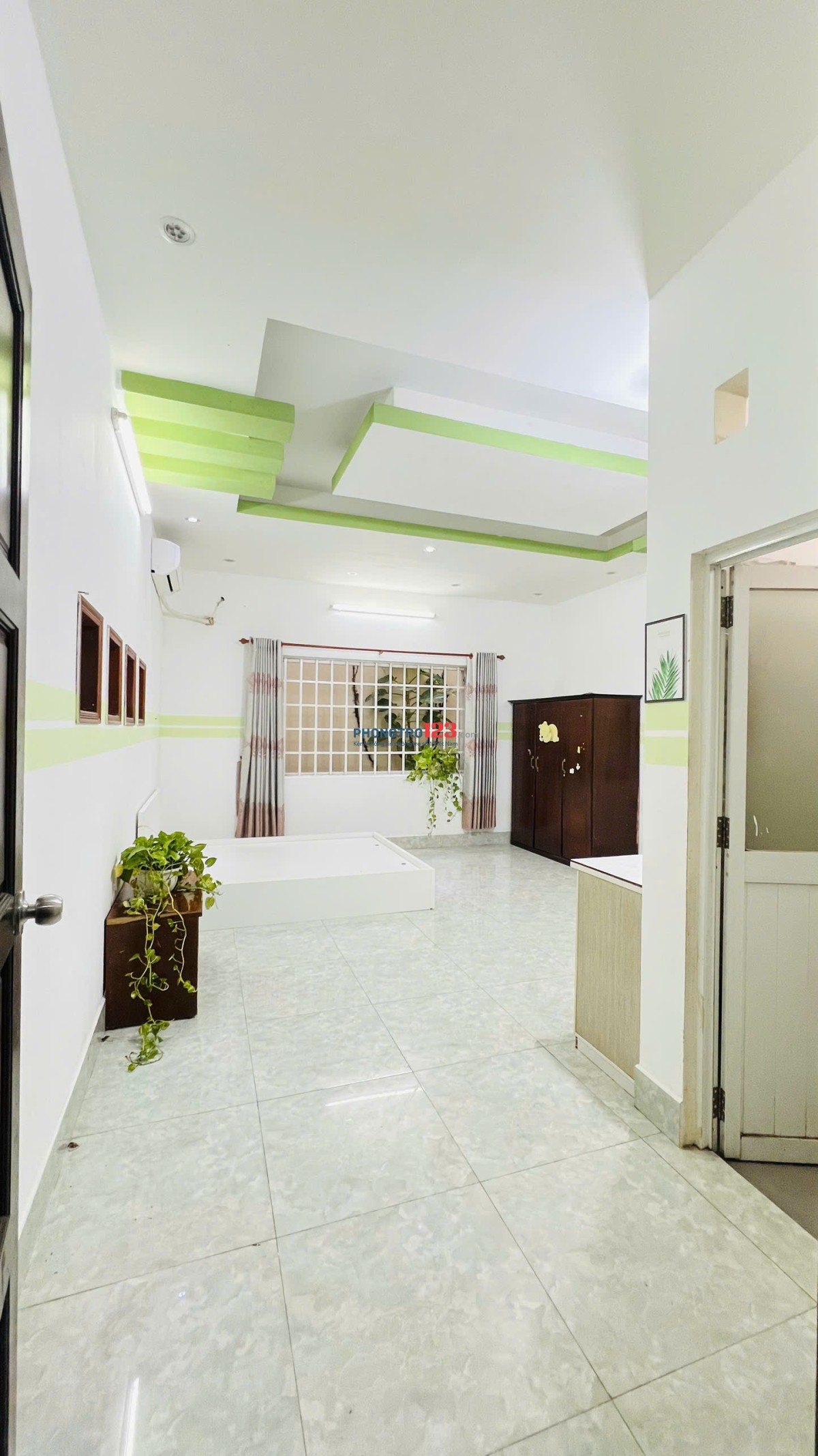Phòng Cực Rộng Lầu 1 Thông Thoáng Vào Ở Ngay
