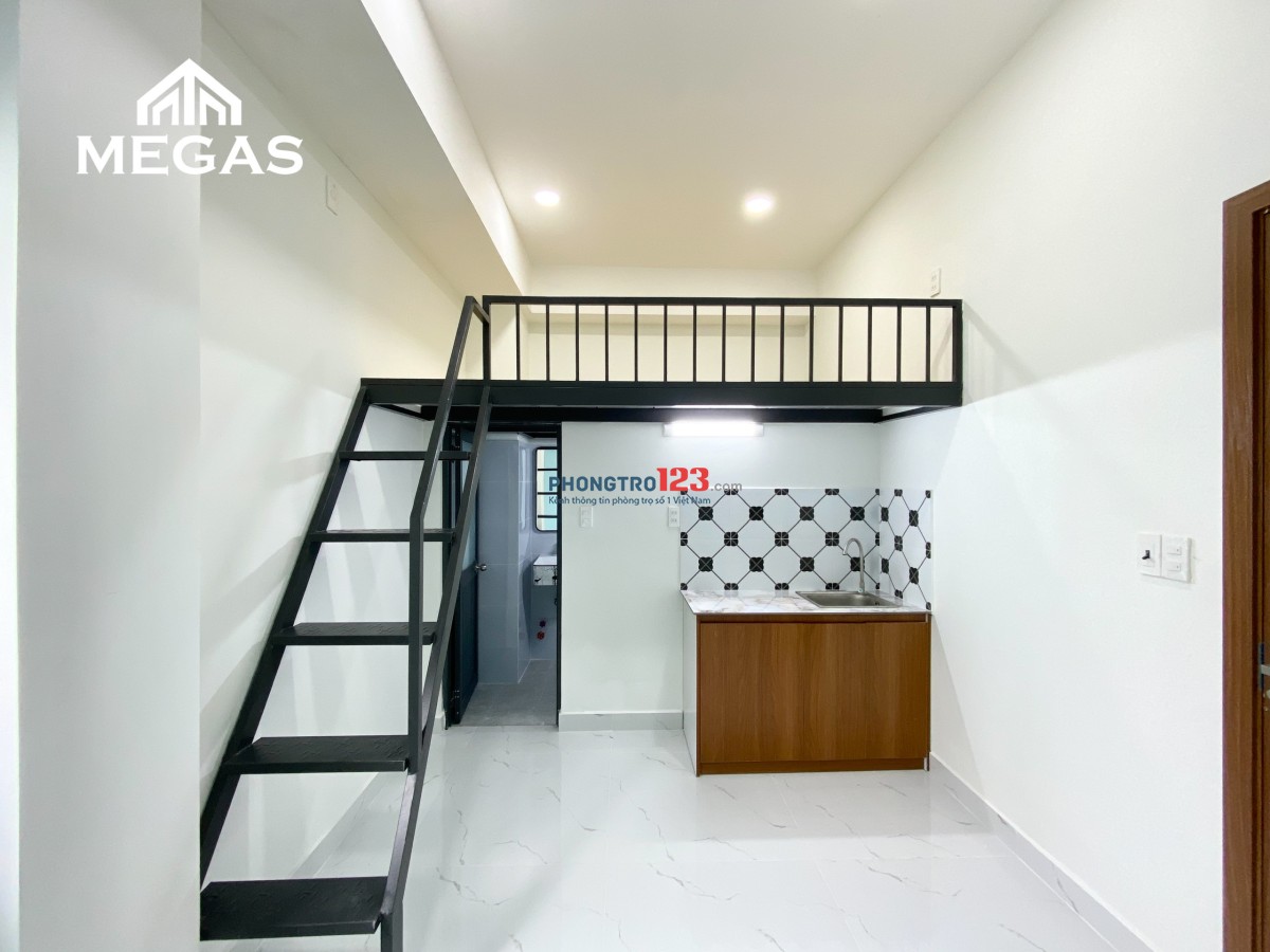 NHÀ MỚI 100% CỬA SỔ TRỜI - Ở 3NG 3XE - NGAY TRUNG TÂM QUẬN 7 KẾ BÊN LÀ GO NGUYỄN THỊ THẬP