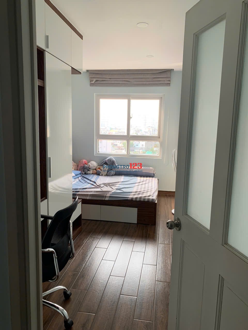 C/c Phú Đạt - P25 - Bình Thanh: 93m2, 3PN, 2WC, Nội thất, 13tr/th.