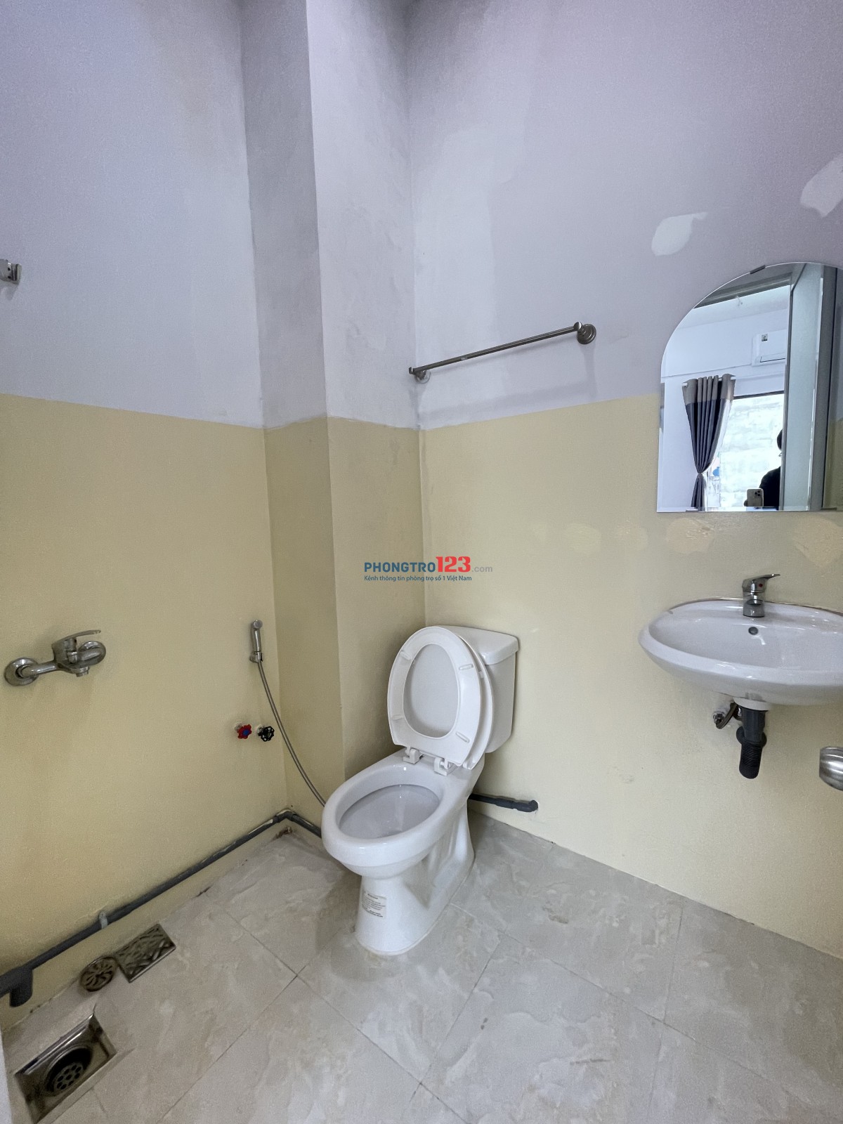 Cho Thuê Phòng Mới - Máy Lạnh Mới - 15m2 Ngay KĐT Vạn Phúc CiTy - Giá 3 Triệu