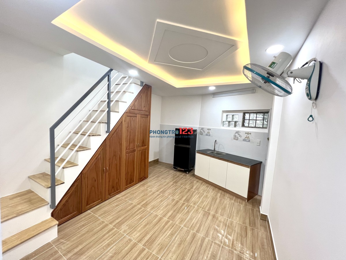 Phòng mới, nội thất cơ bản, Nguyễn Công Hoan, phường 7, Phú Nhuận, TP.HCM.