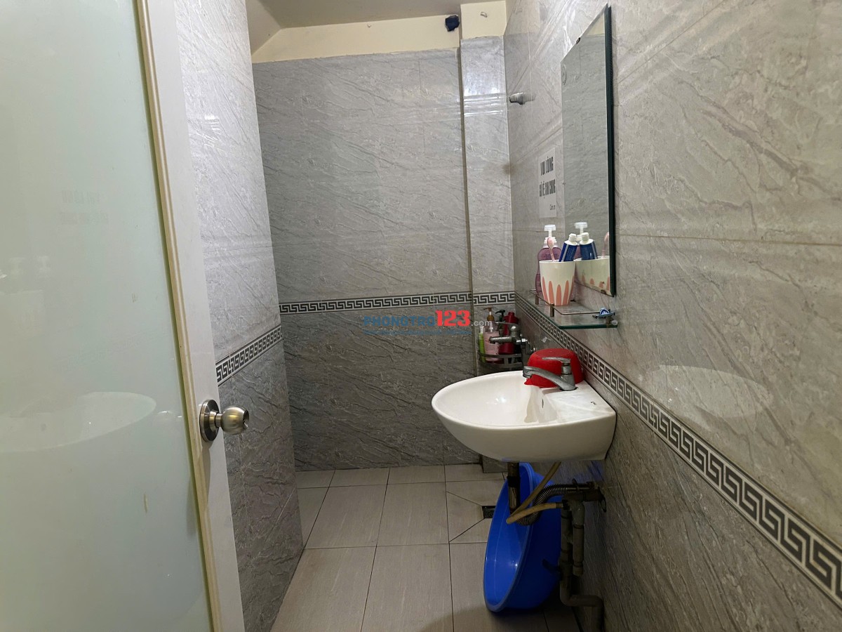 Mặt bằng siêu đẹp Quận 10 – Thấy là thuê, vào là kinh doanh ngay!