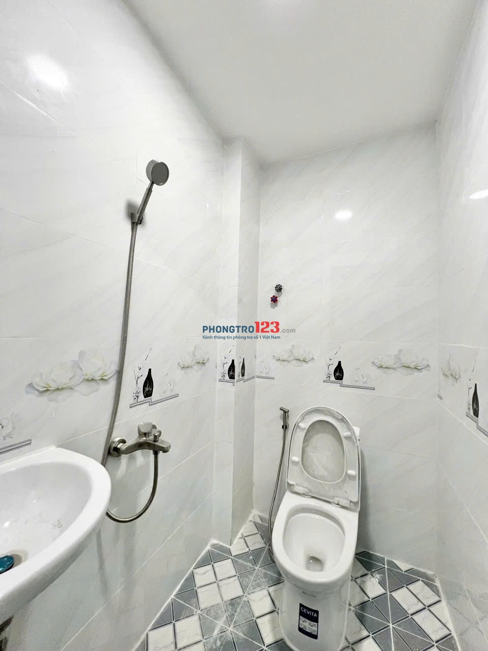 TRỐNG SẴN CĂN STUDIO NỘI THẤT CƠ BẢN NGAY PHẠM VĂN CHIÊU - CÔNG VIÊN LÀNG HOA - GÒ VẤP