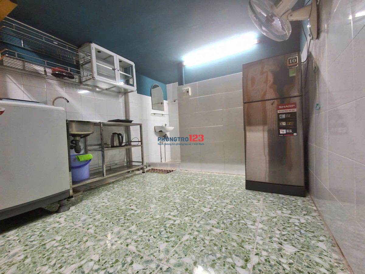 Phòng trọ như nhà riêng nhỏ Q1 đủ tiện nghi giá 5tr