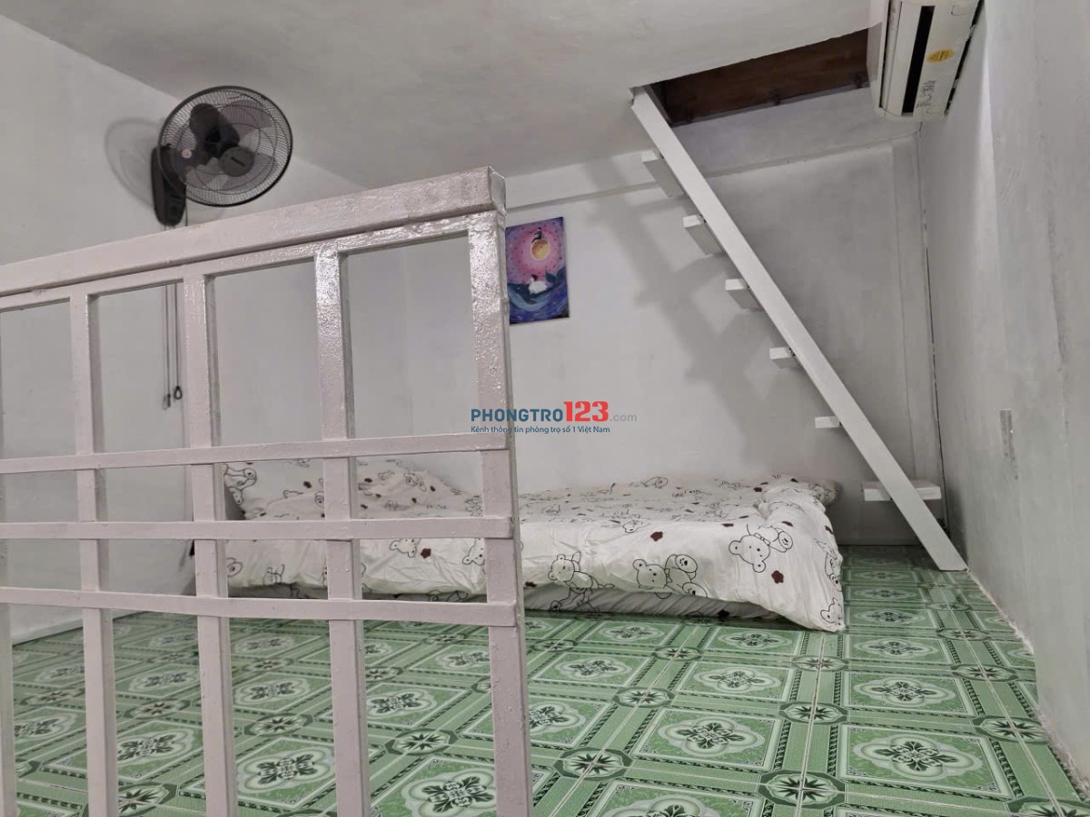 Nhà nguyên căn Q1 đủ tiện nghi Giá 7tr