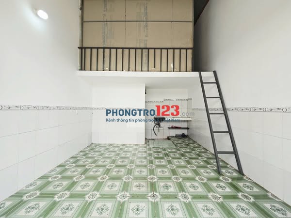 Kiot hẻm Nguyễn Tri Phương gần chợ Dĩ An 2 ở được Gia Đình zá 2trx