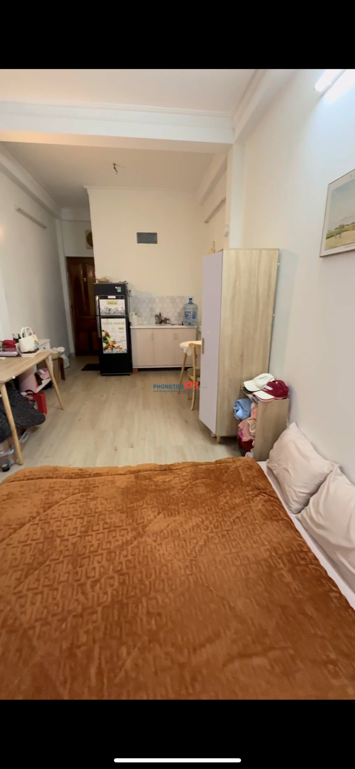 Cho thuê phòng đẹp ban công trồng hoa